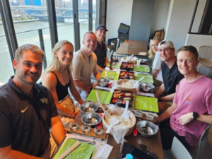 SUSHI MAKING 